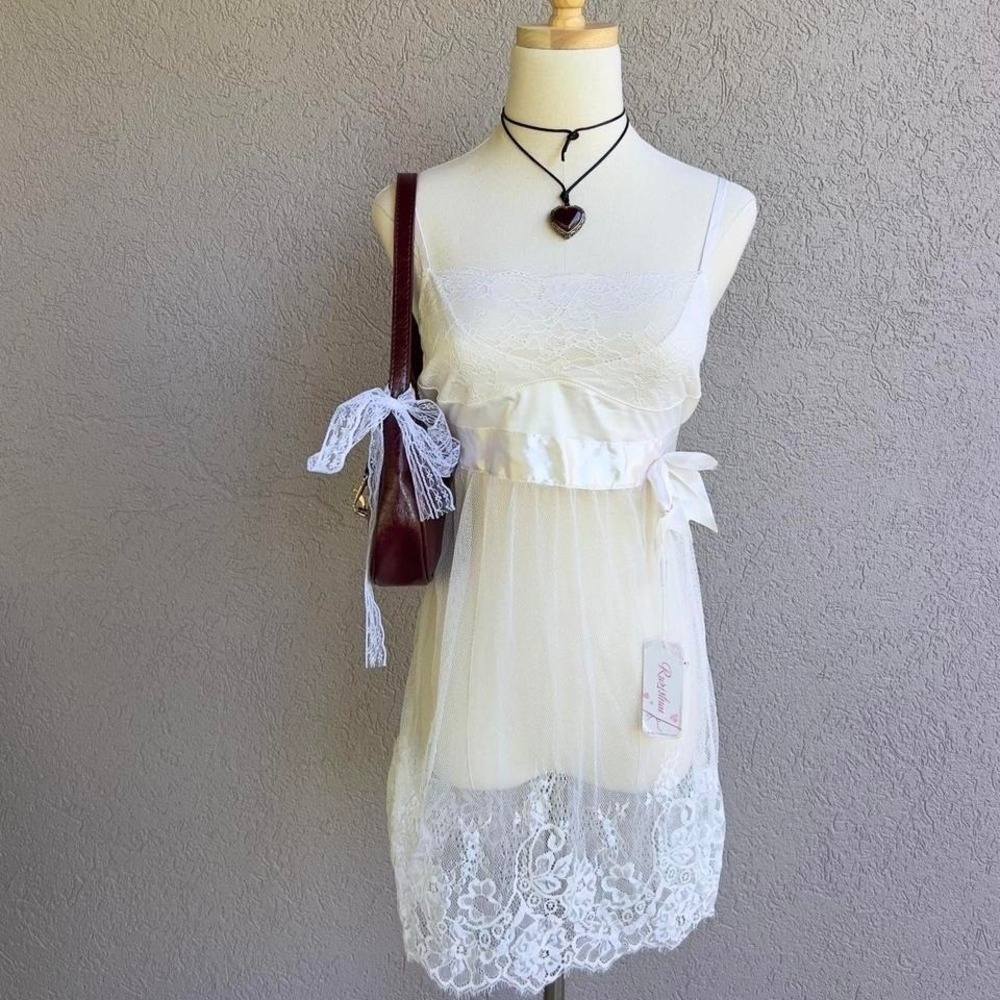 White Lace Lingerie Mini Dress w/ Bow Bridal‎ Size Medium NWT